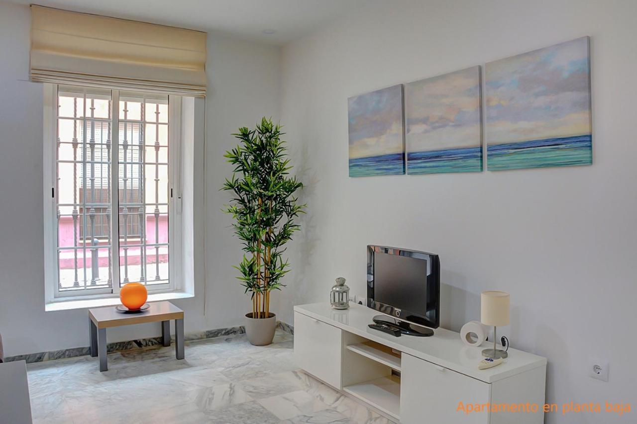 Residencial Torres Apartment Sevilla Bagian luar foto
