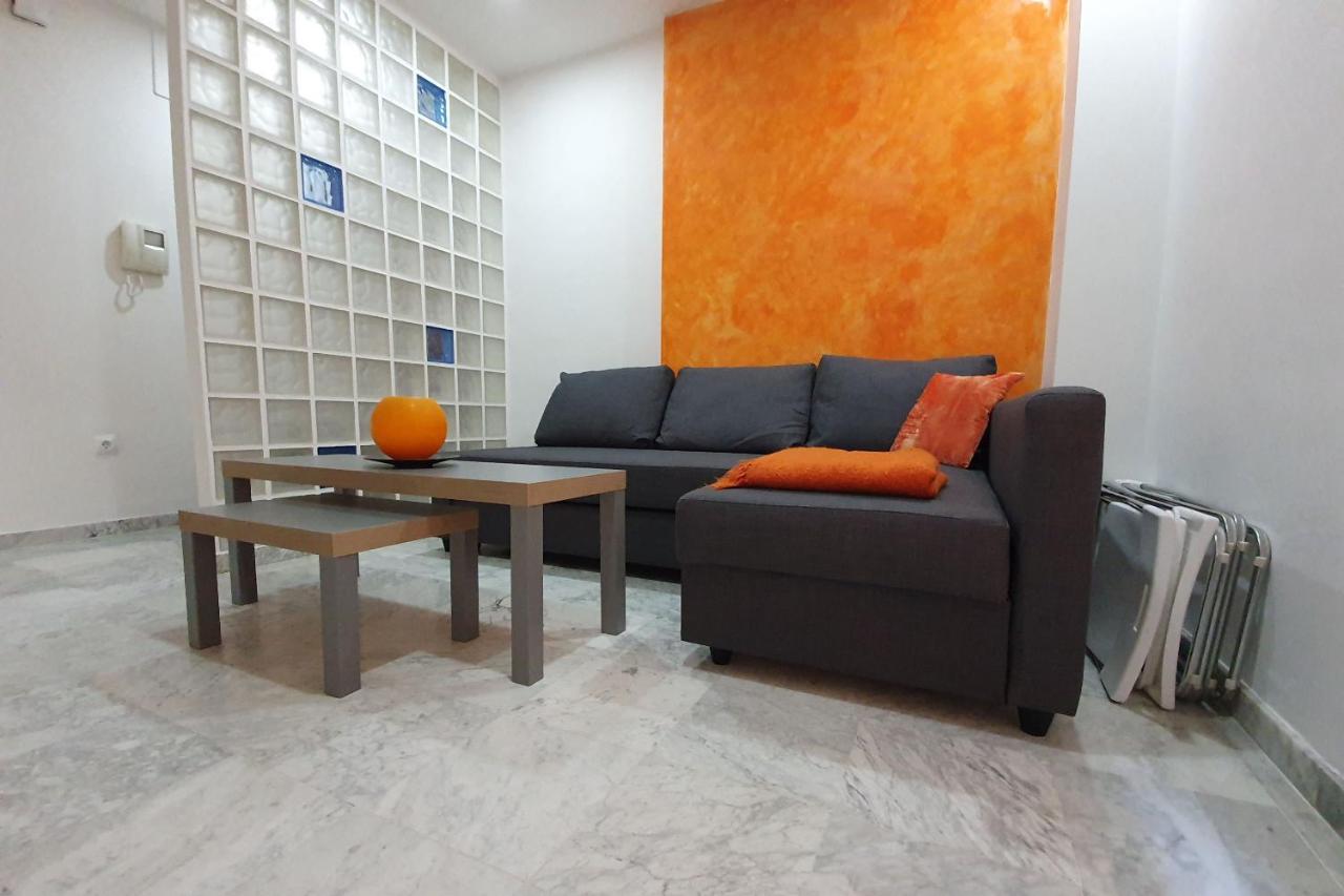 Residencial Torres Apartment Sevilla Bagian luar foto