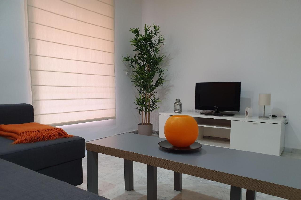 Residencial Torres Apartment Sevilla Bagian luar foto